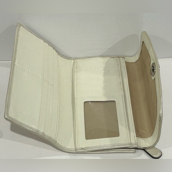 Vintage Coach Logo “C” monogram Cream Wallet clutch - Picture 6 of 8
